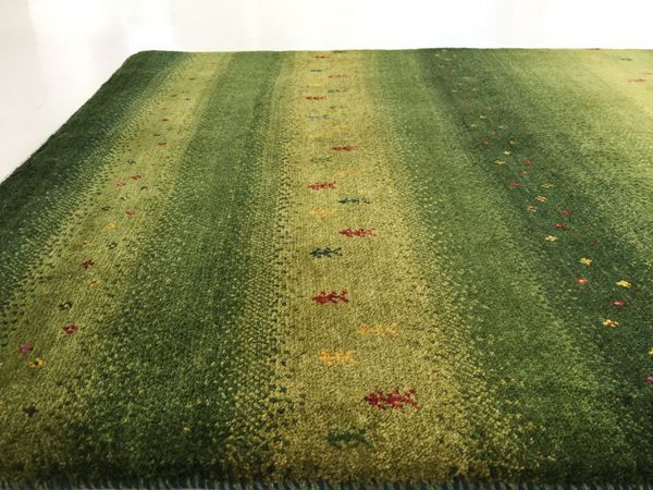 ギャッベ世界展示会ゾランヴァリ最新