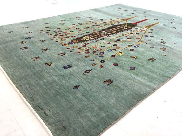 ギャッベ世界展示会ゾランヴァリ最新ブルーグリーン