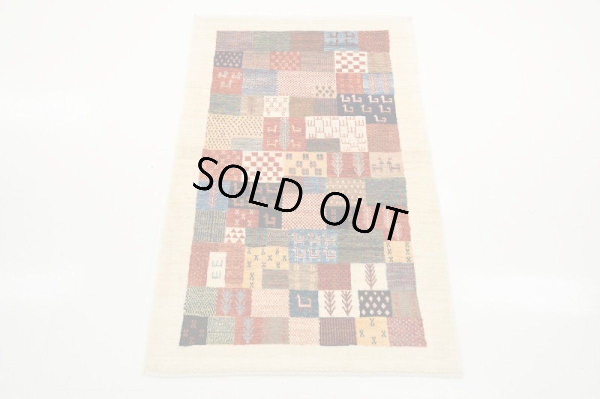 画像2: ゾランヴァリギャッベ：カシュクリ　リビング中（163×107) (2)