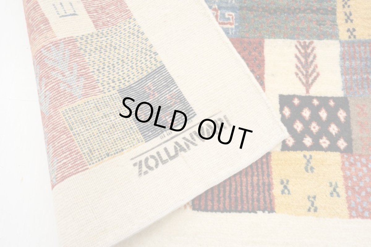 画像18: ゾランヴァリギャッベ：カシュクリ　リビング中（163×107) (18)