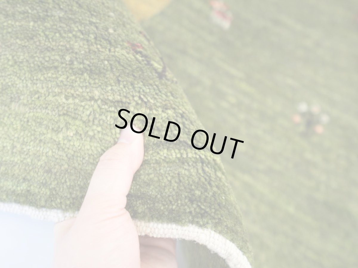 画像10: ゾランヴァリギャッベ：カシュクリ　リビング中（215×149) (10)